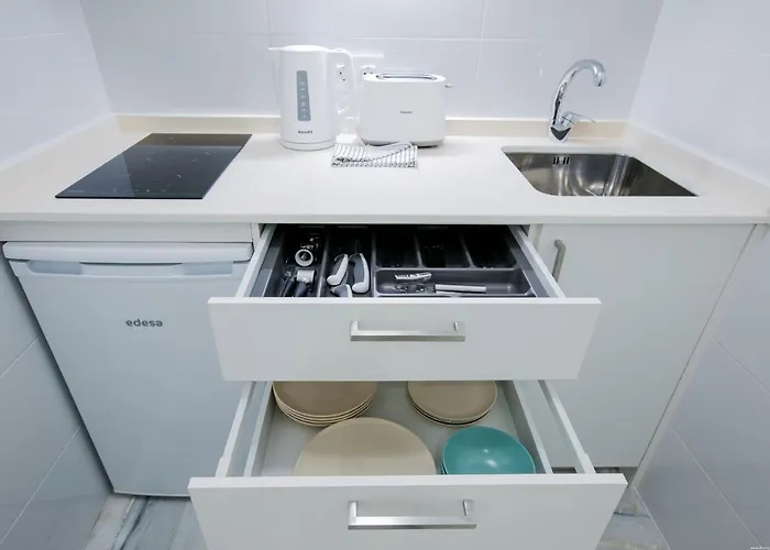 Estudio - La Caleta Адехе