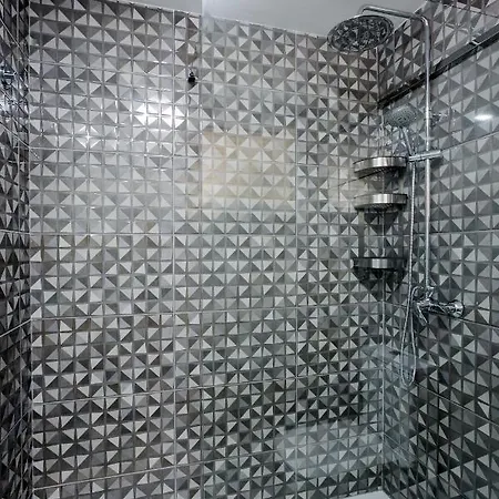 Estudio - La Caleta 阿德耶